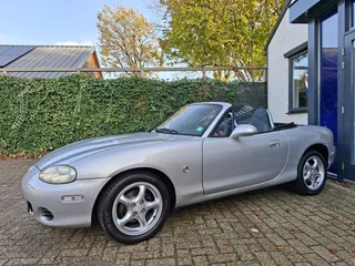 Mazda MX-5 1.6i Exclusive