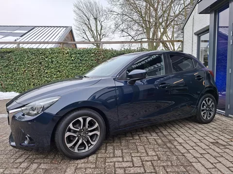 Mazda 2 1.5 Skyactiv-G GT-M Head-up, Navigatie, Cruise, Led