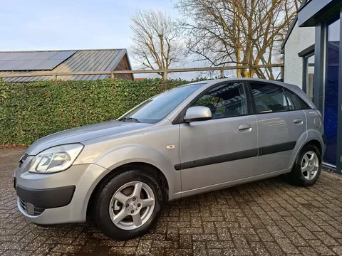 Kia Rio 1.4 X-tra APK 12-2026