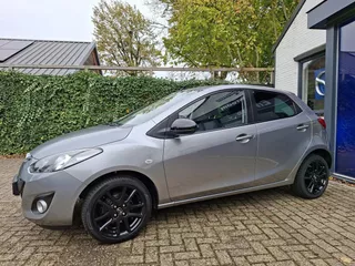 Mazda 2 1.3 Hanabi