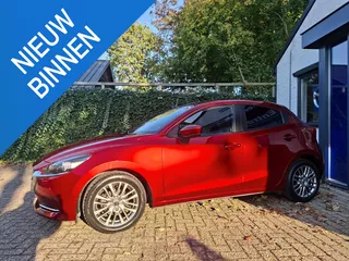 Mazda 2 1.5 Skyactiv-G Signature Aut. Trekhaak, 360&deg; camera, ad. cruise